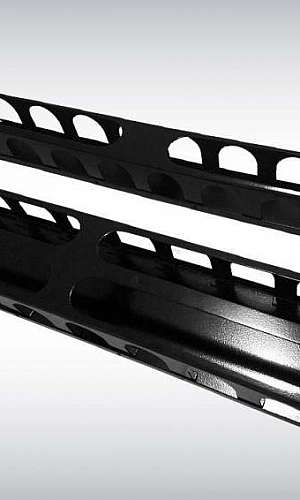 Guia de cabos horizontal fechado 1u  Guia de cabos horizontal fechado 1u